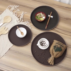 Khay nhựa chống trượt hình tròn